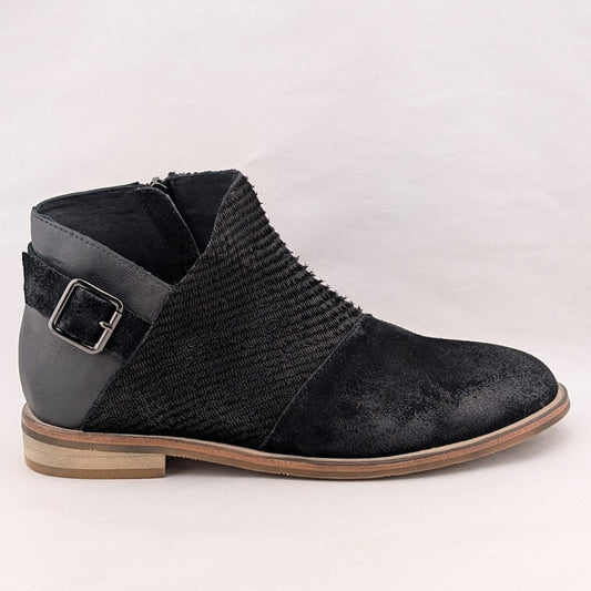 Antelope Laran Leather Buckled Ankle Boots US 8-8.5 EU 39 Black Combo Antelope