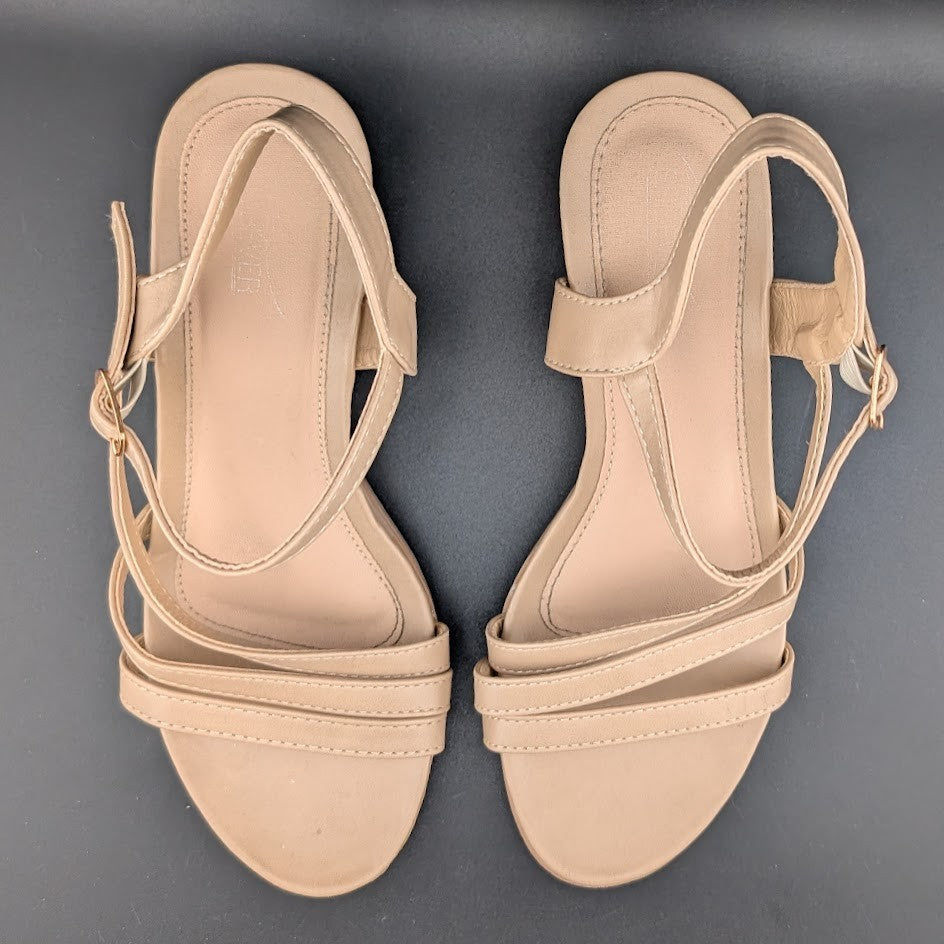 Shibever Women's Wedge Sandals Dress Shoe Beige Pre-Loved Size EU38 / US 7 Shibever