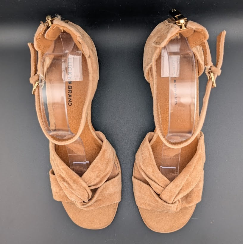 Women's Lucky Brand Size 9M "Nacito" Suede Knot 3" Heel Sandal ~ Camel Lucky Brand