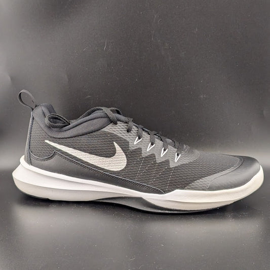 Nike Legend Trainer Men's Size 12 Sneakers Black/White, 924206-001 Nike