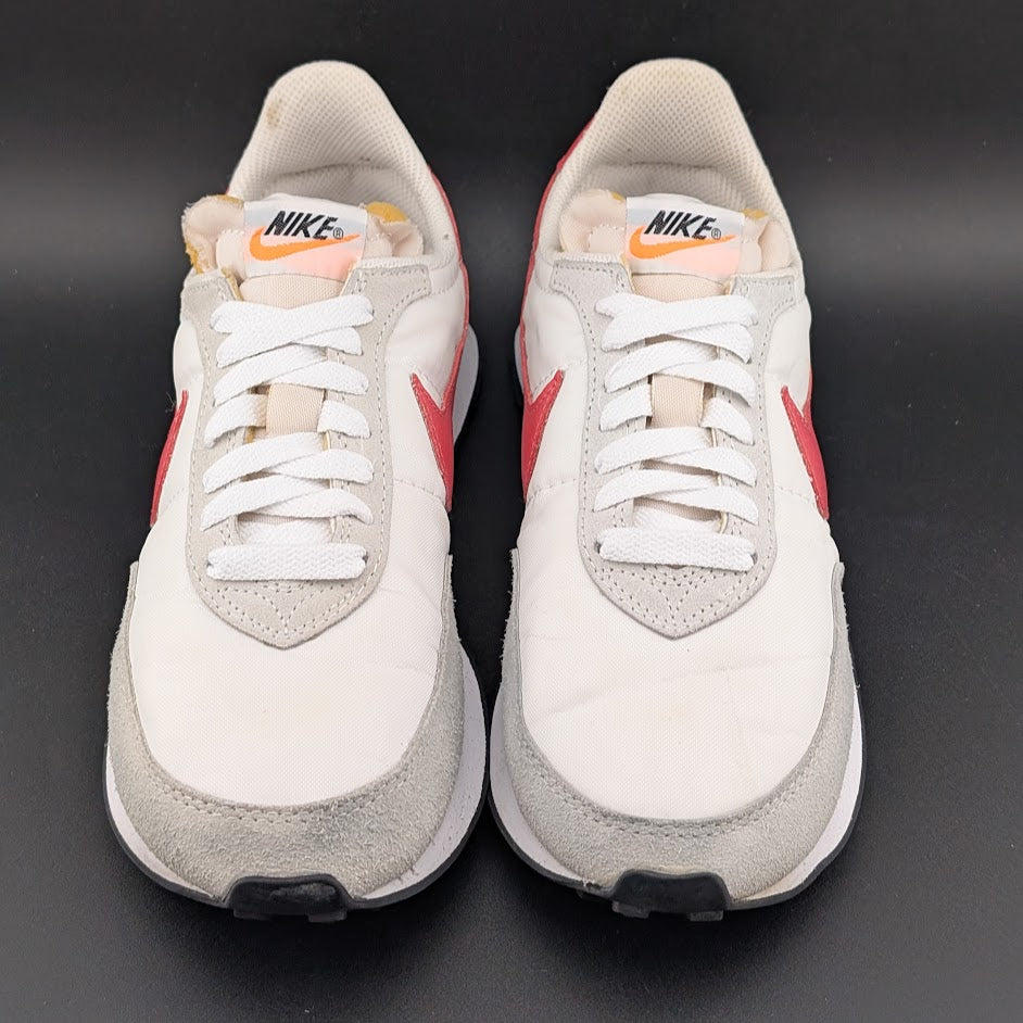 Nike Waffle Trainer 2 Women's Size 7.5 'Photon Dust Archaeo Pink' SoleComfort.shoes