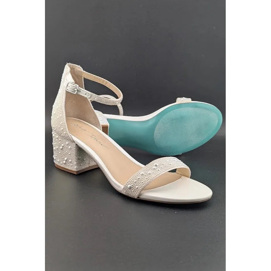 Blue by Betsey Johnson Women's Size 7.5W Mari Heeled Sandal Champagne SoleComfort.shoes