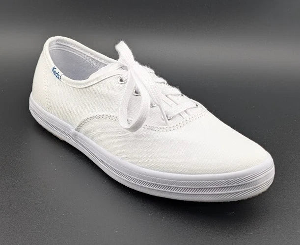 Keds Women's Champion Originals Lace Up, White, Size 6 Wide WF34000