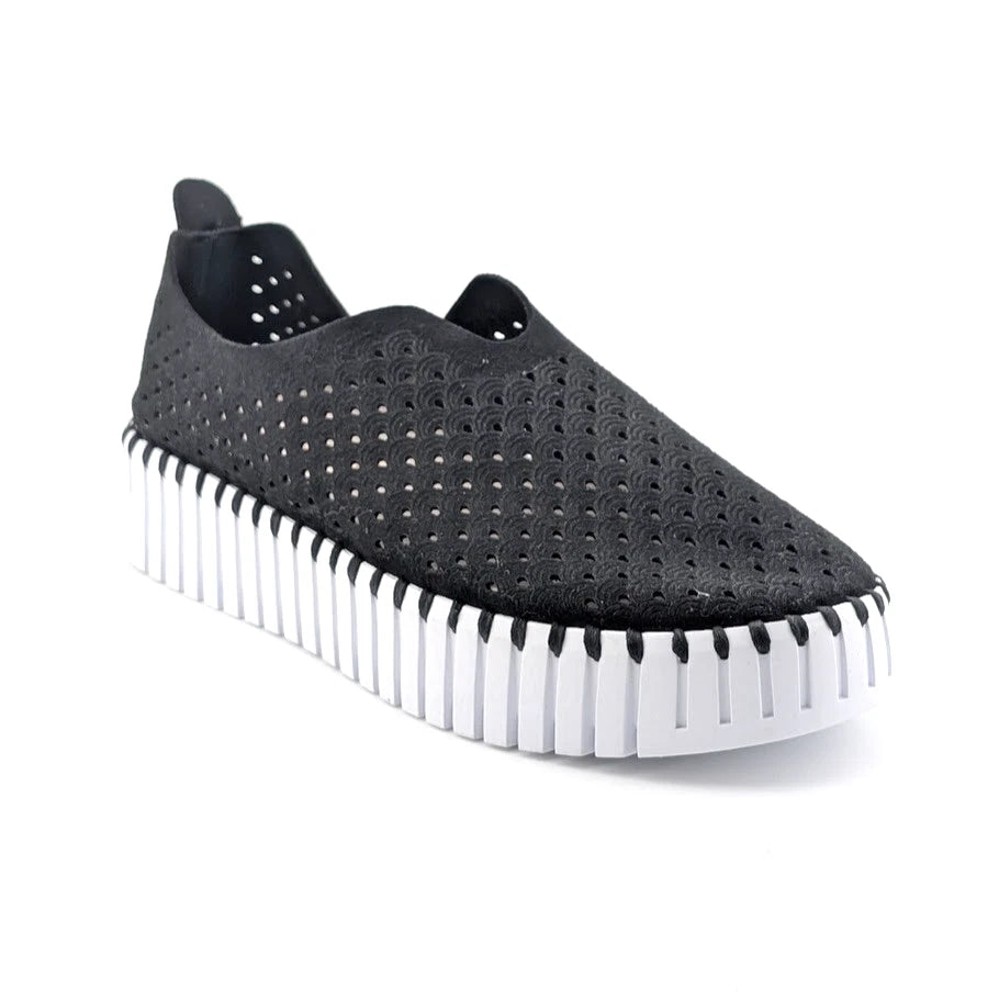 ILSE JACOBSEN HORNBÆK Women's Sz 8.5M (EU 39) Tulip Black Slip-On Comfort Sneaker Shoe BRAND NEW SoleComfort.shoes