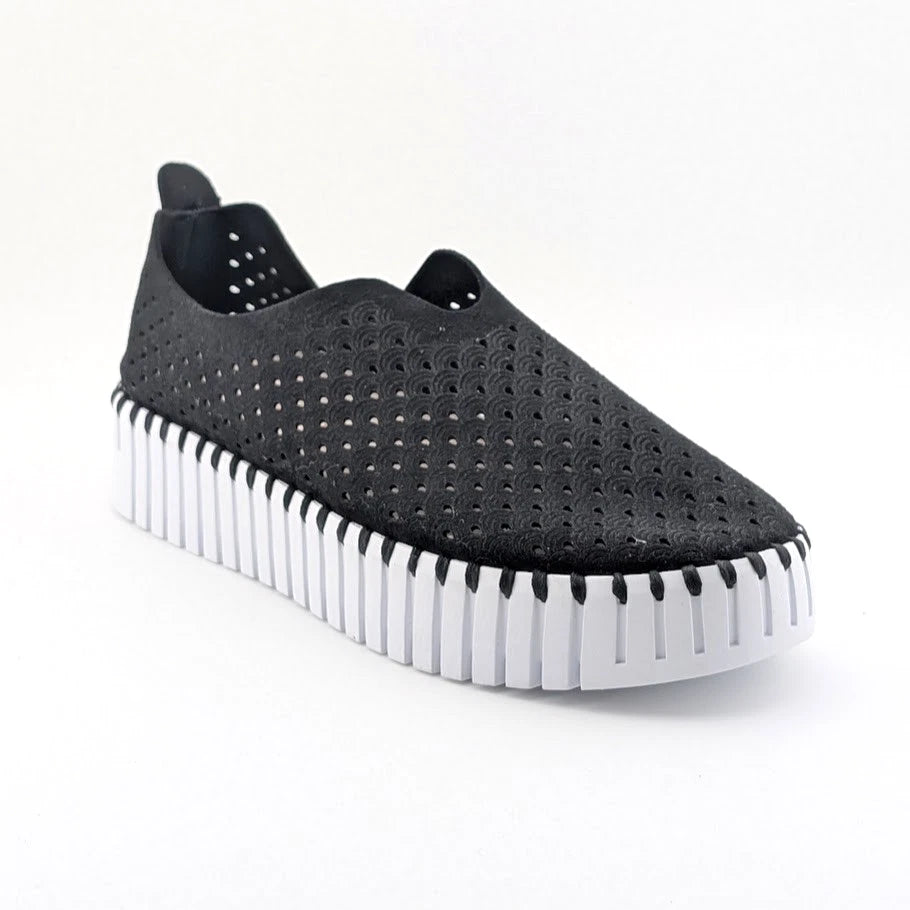 ILSE JACOBSEN Women's Sz 10 (EU 41) Tulip 139 Black Slip-On Comfort Sneaker Shoe Isle Jacobson Hornbaek