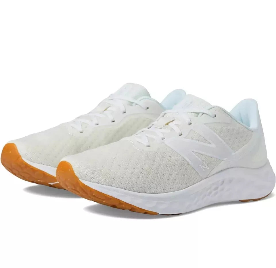 New Balance Women's Fresh Foam Arishi v4 Ivory Running Shoes Size 7.5 WARISRW4