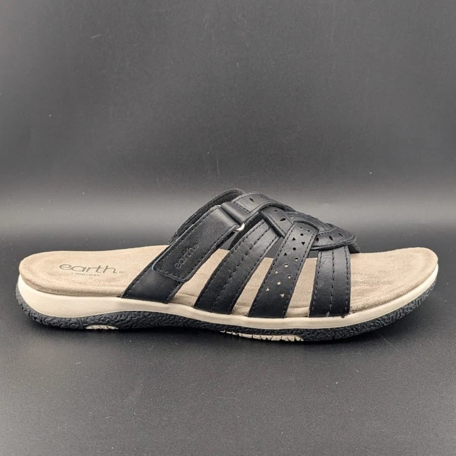 Reconditioned Earth Women's Size 11M Sassoni Strappy Slip On Sandals in Black Leather Earth Origins