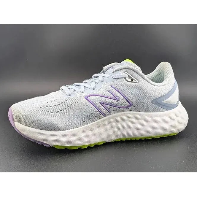 Pre-owned New Balance Fresh Foam EVOZ Womens Size 10, Mens Size 8.5 Light Blue / Purple New Balance