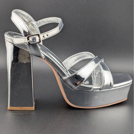 NEW Women's 5-in Platform Cross Strap Sandal Size 8.5 Chunky Heel Open SquareToe SoleComfort.shoes