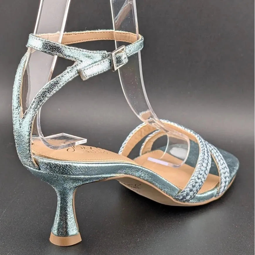 Jewel Badgley Mischka Size 6.5B Hayzel Metallic Kitten Heel Sandal NIB SoleComfort.shoes