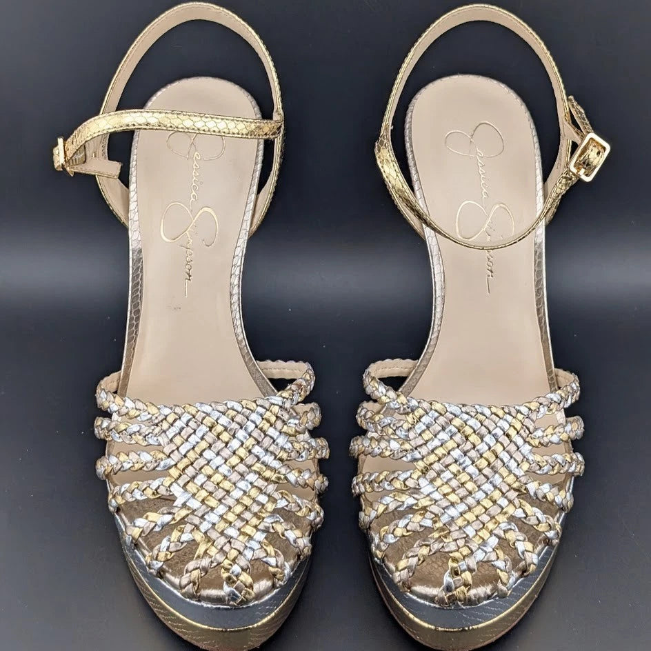 Woman's Size 9.5 Dress Shoes Jessica Simpson Inaia Platform Gold /Silver SoleComfort.shoes