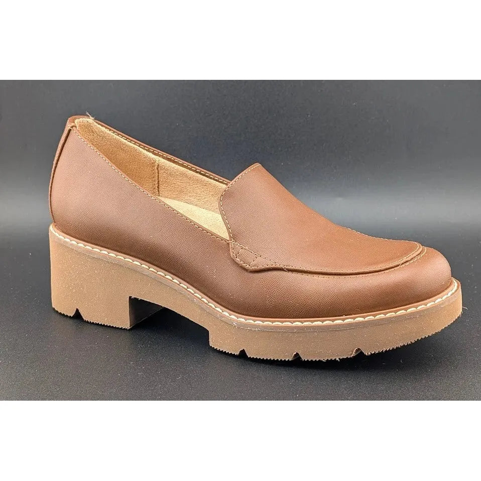 Women’s Size 5.5 Naturalizer "Cabaret" Lug Chunky Sole Loafer Rich Brown Faux Leather Uppers SoleComfort.shoes