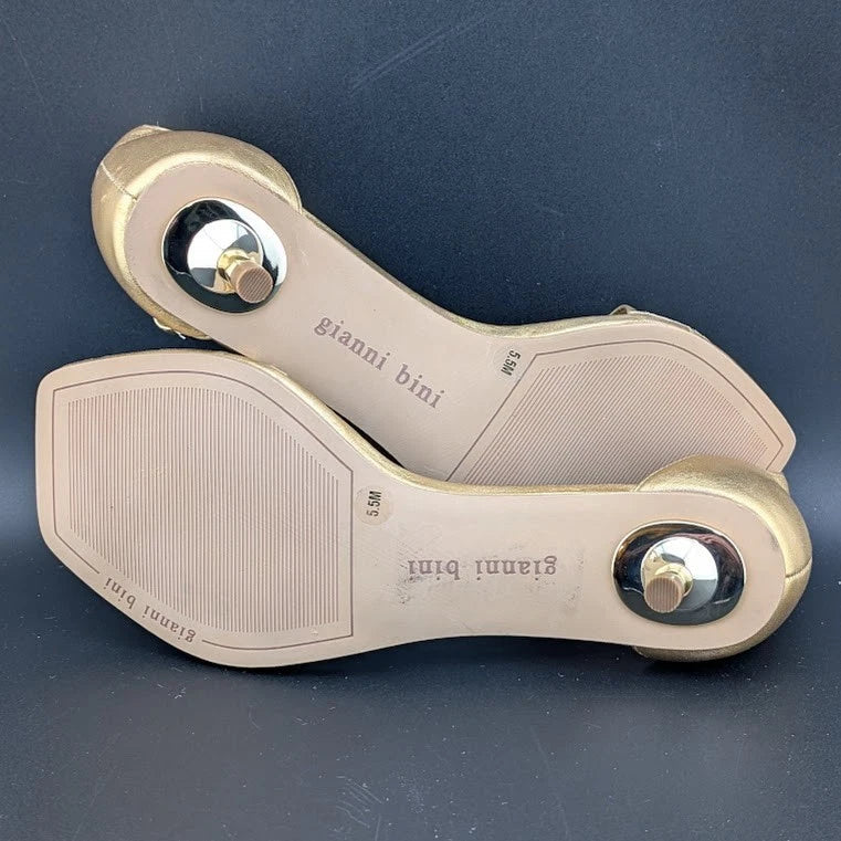 NEW Gianni Bini Gold Strap Kitten Heeled Sandals Size 5.5 Nordstrom Shelf Pull Gianni Bini