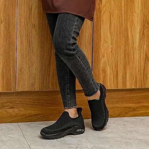 Womens Orthopedic Arch Support Slip On Black Walking Shoes, Fasciitis Shoes Size 10.5 STQ