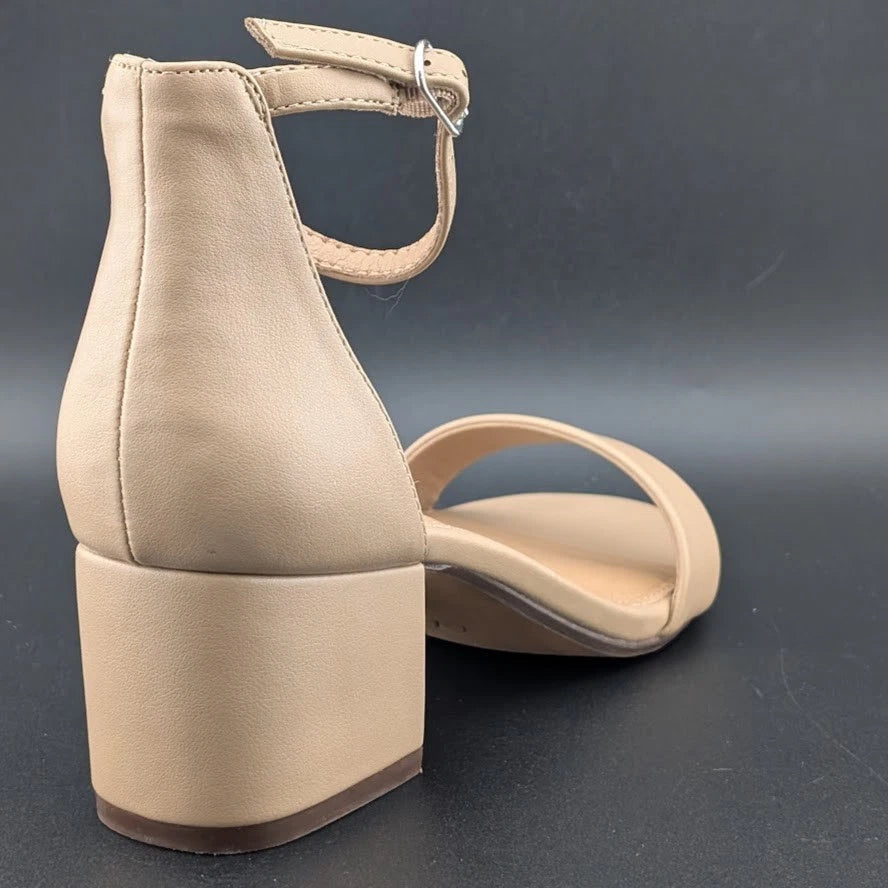 Women's Sz 7 Ankle Strap Heeled Sandals Open Round Toe Strappy Mid Block Heels SoleComfort.shoes