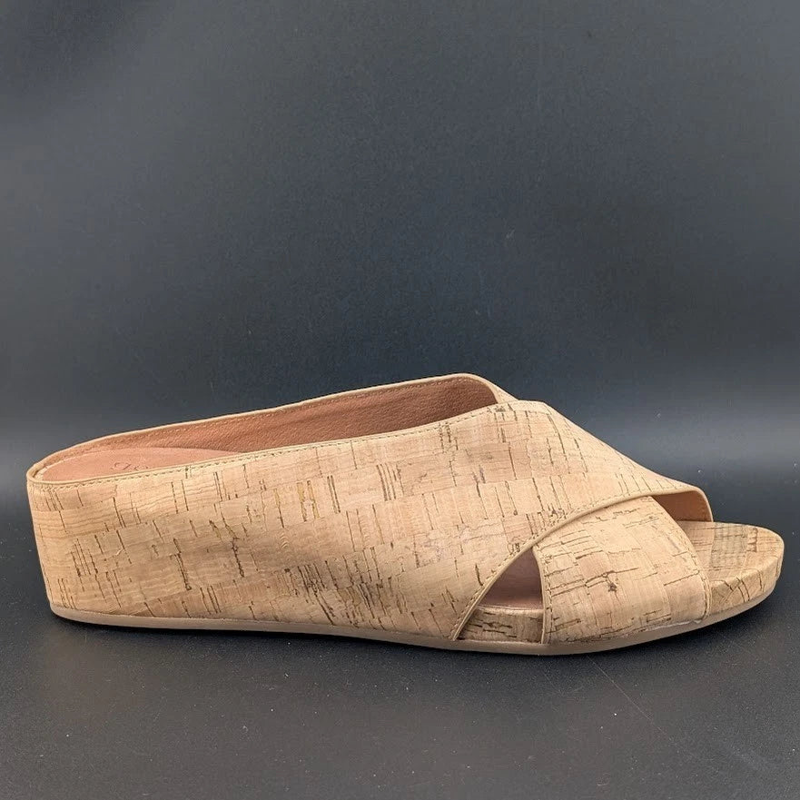 Gentle Souls by Kenneth Cole Gianna X-Band Slide Sandals Cork Women's Size 10 SoleComfort.shoes
