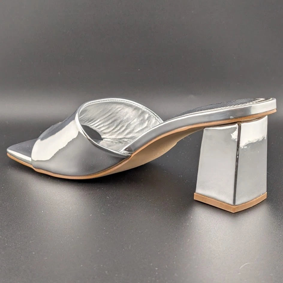 Carl Karida Size 7.5 Women's Silver Metallic Slip On Chunky Heeled Mules Luxury SoleComfort.shoes