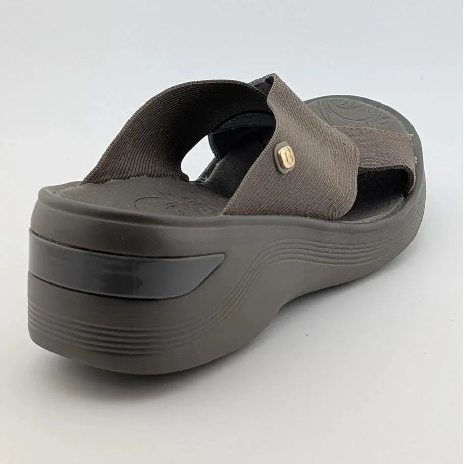 Bzees for Lifestride Women's Size 7M Taupe Elastic Slide Sandal SoleComfort.shoes