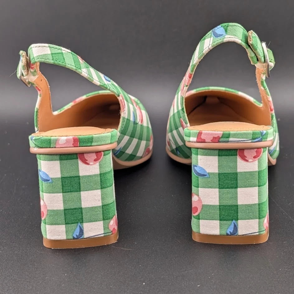 Lisa Vicky Womens 6 Zee Pointed Toe Slingback Pump Green Cherry New In Box SoleComfort.shoes