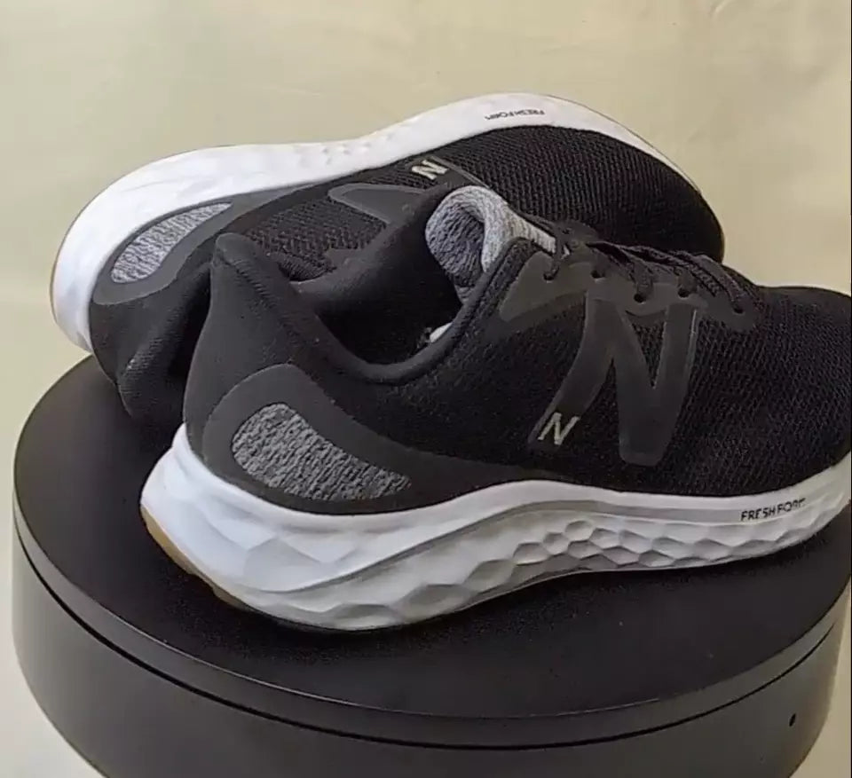 New Balance Men's Size 10 Fresh Foam Arishi V4 Shoes Black Running Sneakers NWOB