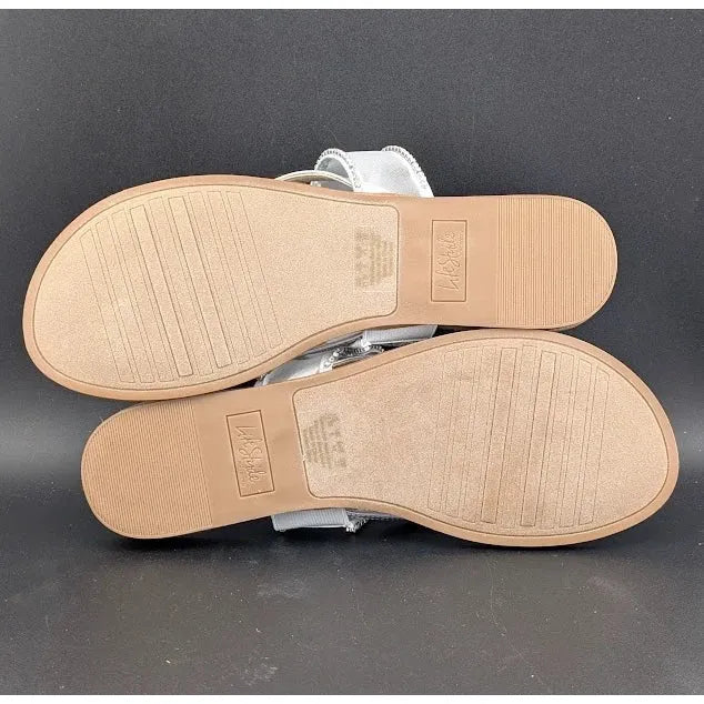 NEW Life Stride Women’s Size 11W Radiant Glow Slide Sandals Irridescent Silver SoleComfort.shoes