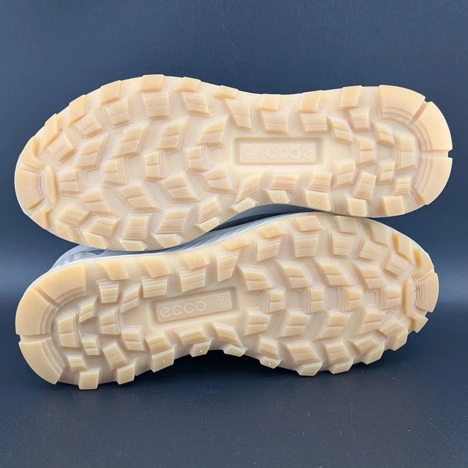 Ecco Exostrike Low Gray/Beige Sporty Comfort Goretex Women's Shoe SZ EU 35/ US 4 SoleComfort.shoes
