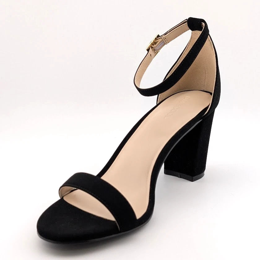 Women's Sz 9 Ankle Strap Heeled Sandals Open Round Toe Strappy Low Block Heels SoleComfort.shoes