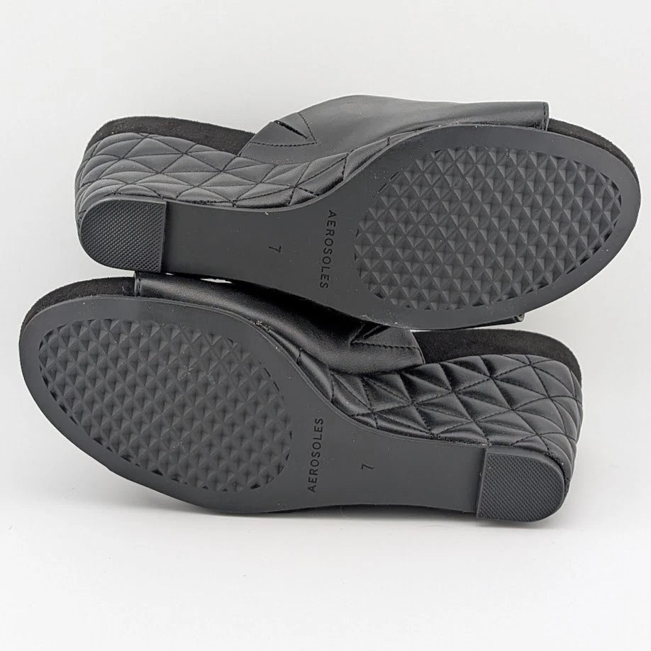 Aerosoles Women's Size 7 Wide Pierce Quilted Wedge Sandal Comfort Black Aerosoles