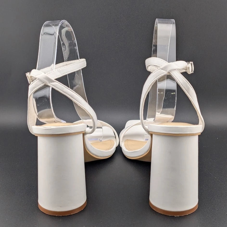 Women Size 10 White Comfort Sandals w/Ankle Wrap Strap Square Toe 4" Round Heel Athlefit