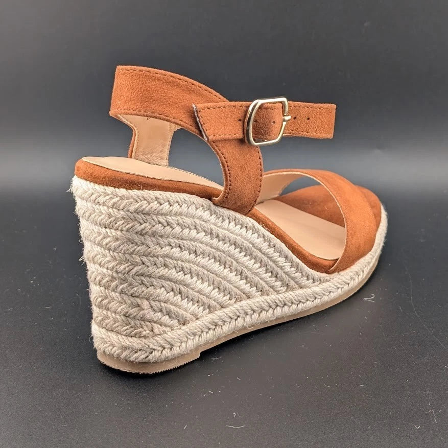 IDIFU Womens Size 5 Espadrille Wedge Sandals Ankle Strap w/ Buckle Closed Toe SoleComfort.shoes