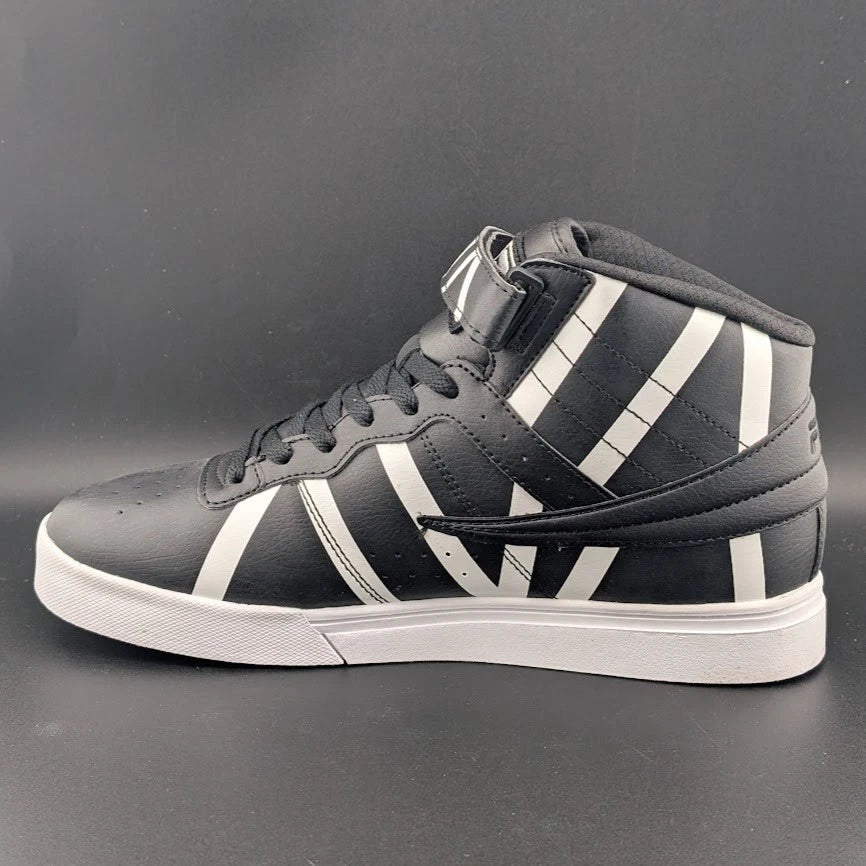 Fila Vulc 13 Men's Size 10 Black with Stripe-T 1FM01748-013 SoleComfort.shoes