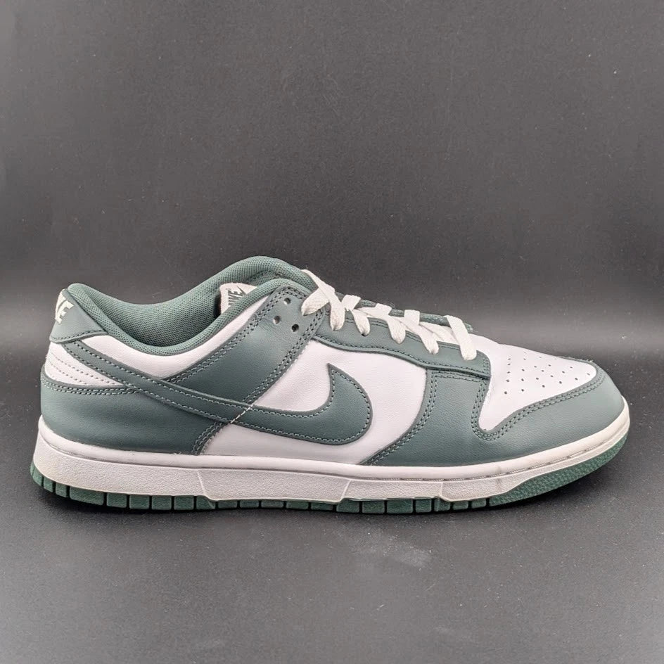Nike Dunk Low Vintage Green Men's Size 11 Shoes Nike