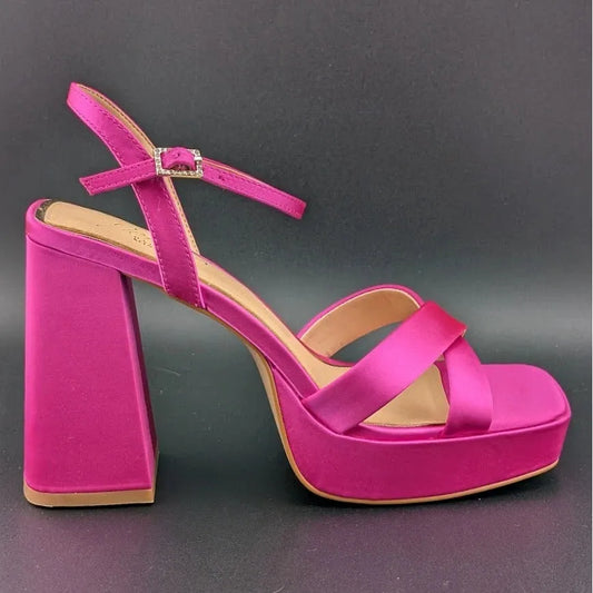 NEW | Jewel Badgley Mischka Sz 8 Rainbow Chunky Platforms Pink Satin JW4628 SoleComfort.shoes