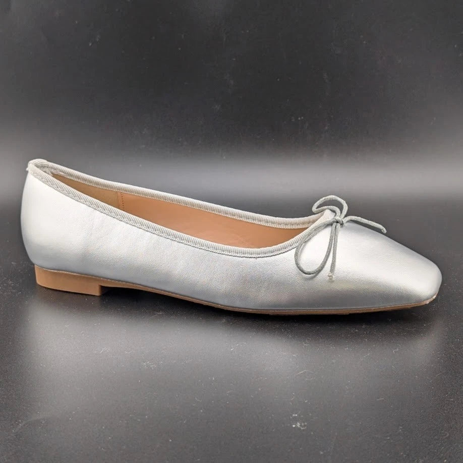 C.Paravano Womens Ballet Flats Slip-On Silver Metallic Size EU 37.5 (Fits US 7M) C.Paravano