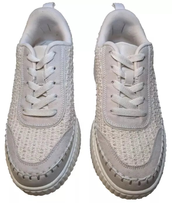 DREAMPAIRS Platform Sneakers Woman's Size 7M Lace Up Creme Cushioned Shoes