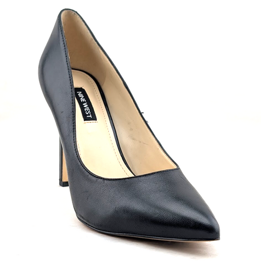 NINE WEST Women's Size 8.5 TATIANA Black Leather Pointed Toe Pump Stiletto Nine West