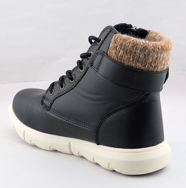 Womens 6.5 Warm Sneaker Boots Sweater Collar Side Zipper PU Leather unbranded