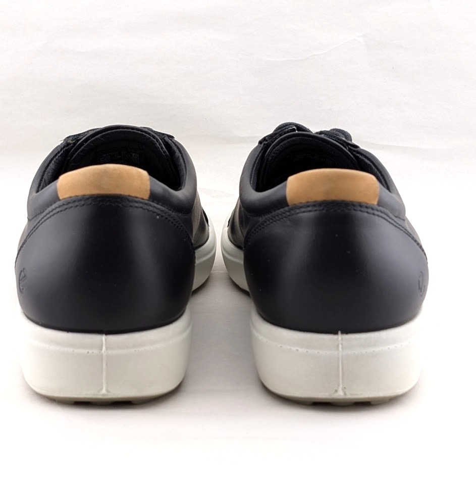 Ecco Soft 7 Leather Classic Sneaker Size EU41/ Woman's US 10-10.5 Walker New ECCO