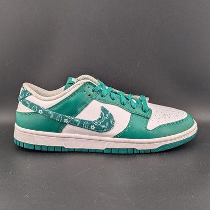 Nike Women's Size 10 Dunk Low Green Paisley DH4401-102 Nike