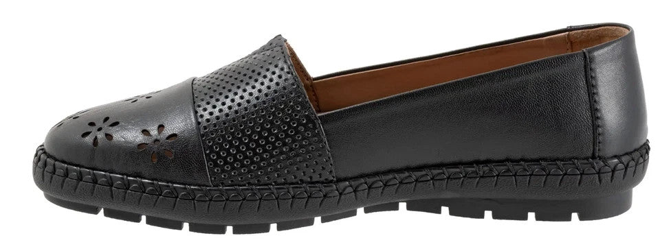 Trotters Women's Ruby Perf Loafers Black Leather 8 Narrow NIB Trotters