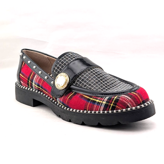 Women's Size 6.5~Betsey Johnson Mariam~Red Plaid & Rhinestone Embellished Loafer Betsey Johnson