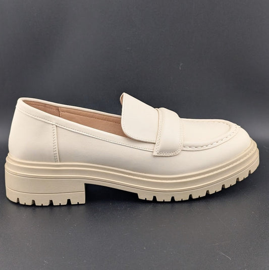 Coutgo Women's Size 7.5 Creamy White Platform Penny Loafer Shoe Chunky Lug Heel Coutgo