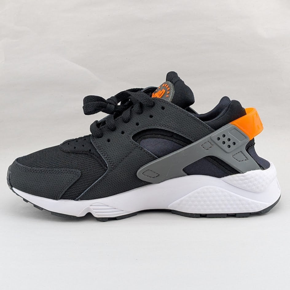 NEW Nike Air Huarache Men’s 7 /Wmn's 8.5 Sneakers Black/Safety Orange DX2659-001 Nike