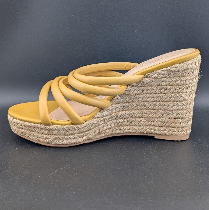 Chinese Laundry Sz 6.5 Eleana Platform Wedge Espadrille Sandals Gold Step In Chinese Laundry