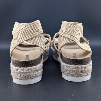 CUSHIONAIRE Mandy Wedge Stretch Platform Sandal Beige Size 8.5M Brand New! CUSHIONAIRE