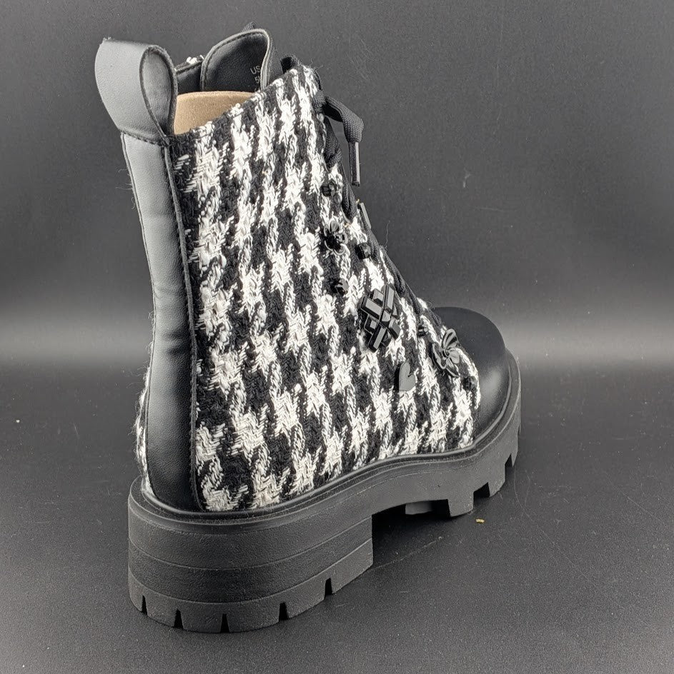 Karl Lagerfeld Paris Makenzie Tweed Combat Boots Size 5 Black/White $229 NEW Karl Lagerfeld