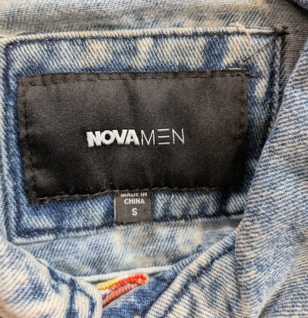 Fashion Nova Men’s Distressed Denim Jacket Sz Small NWOT Fashion Nova