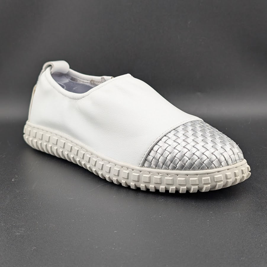Bernie Mev Sizes 6.5-7 Memory Foam Slip-on Soft Leather Sneakers Total Comfort! Bernie Mev