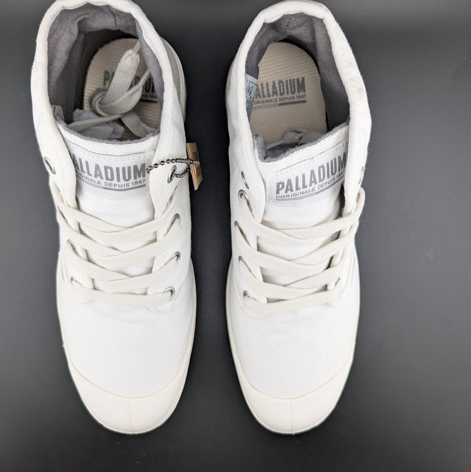 Palladium Boots Women's Size 11 in Star White Pampa Hi Top Lace Up New in Box Palladium