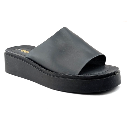 Cushionaire Size 10 Play~ Black Platform Memory Foam Slide Sandals CUSHIONAIRE